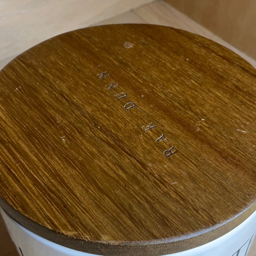 🆕 Rae Dunn CHOCOLATE CHIPS gellar small canister - Picture 3 of 5